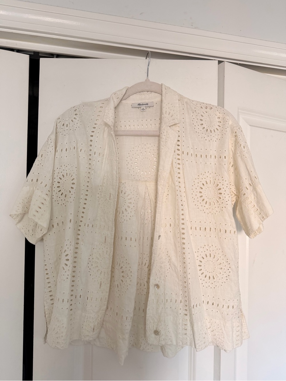 Madewell Cream Eyelet Short Sleeve Button-Up Top